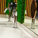 Capsule 胶囊旅馆