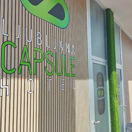 Capsule Kapselhotell Ljubljana