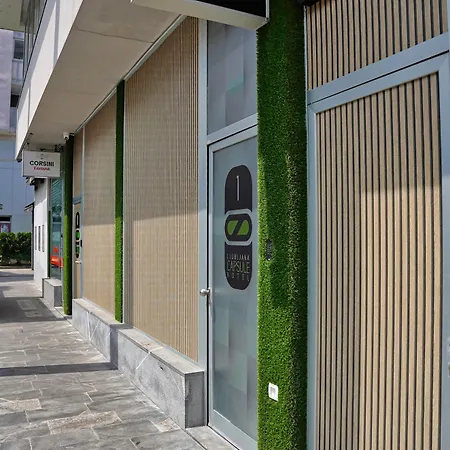 Kapselhotell Capsule Ljubljana