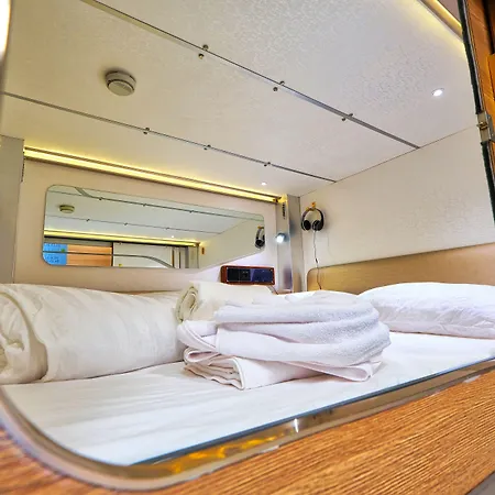 Capsule 2* Ljubljana