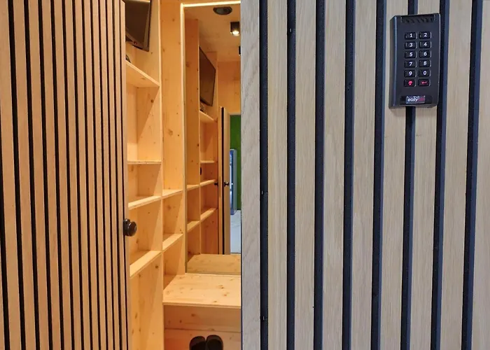 Kapsül Otel Capsule Ljubljana