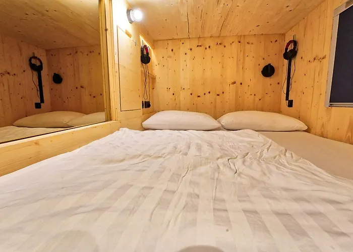 Kapsül Otel Capsule 2*