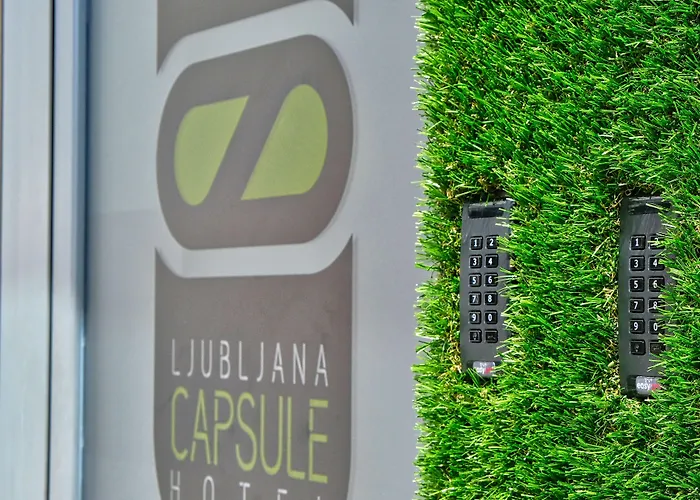 Kapsül Otel Capsule 2*