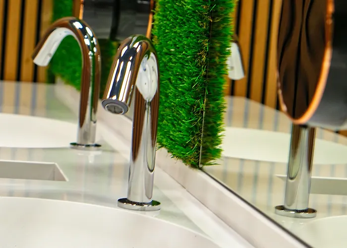 Capsule 胶囊旅馆